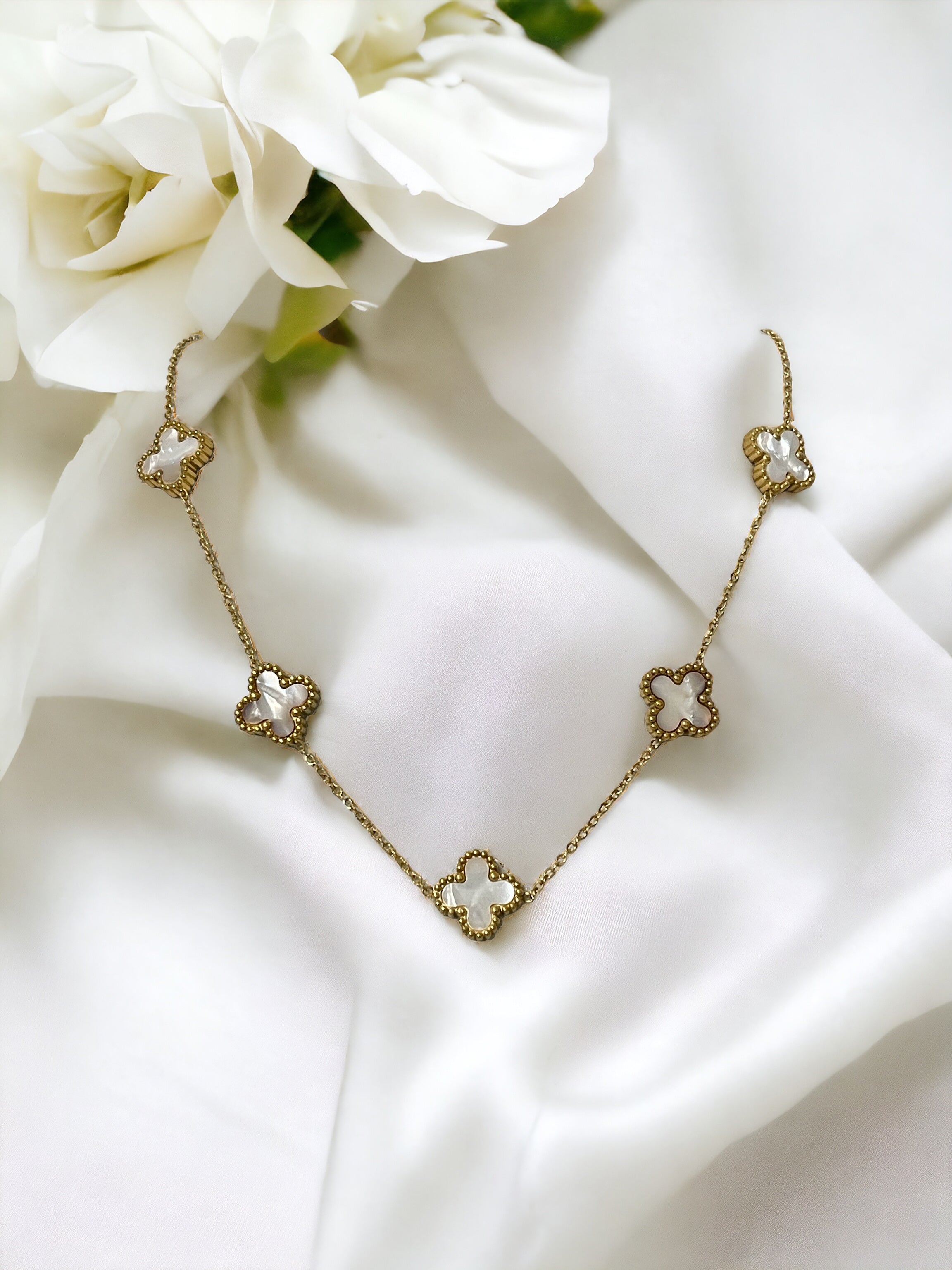 Dreamy Petal Kette & Armband