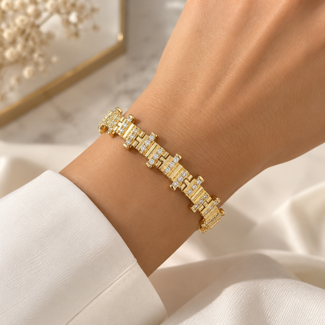 Liora Glow Armband