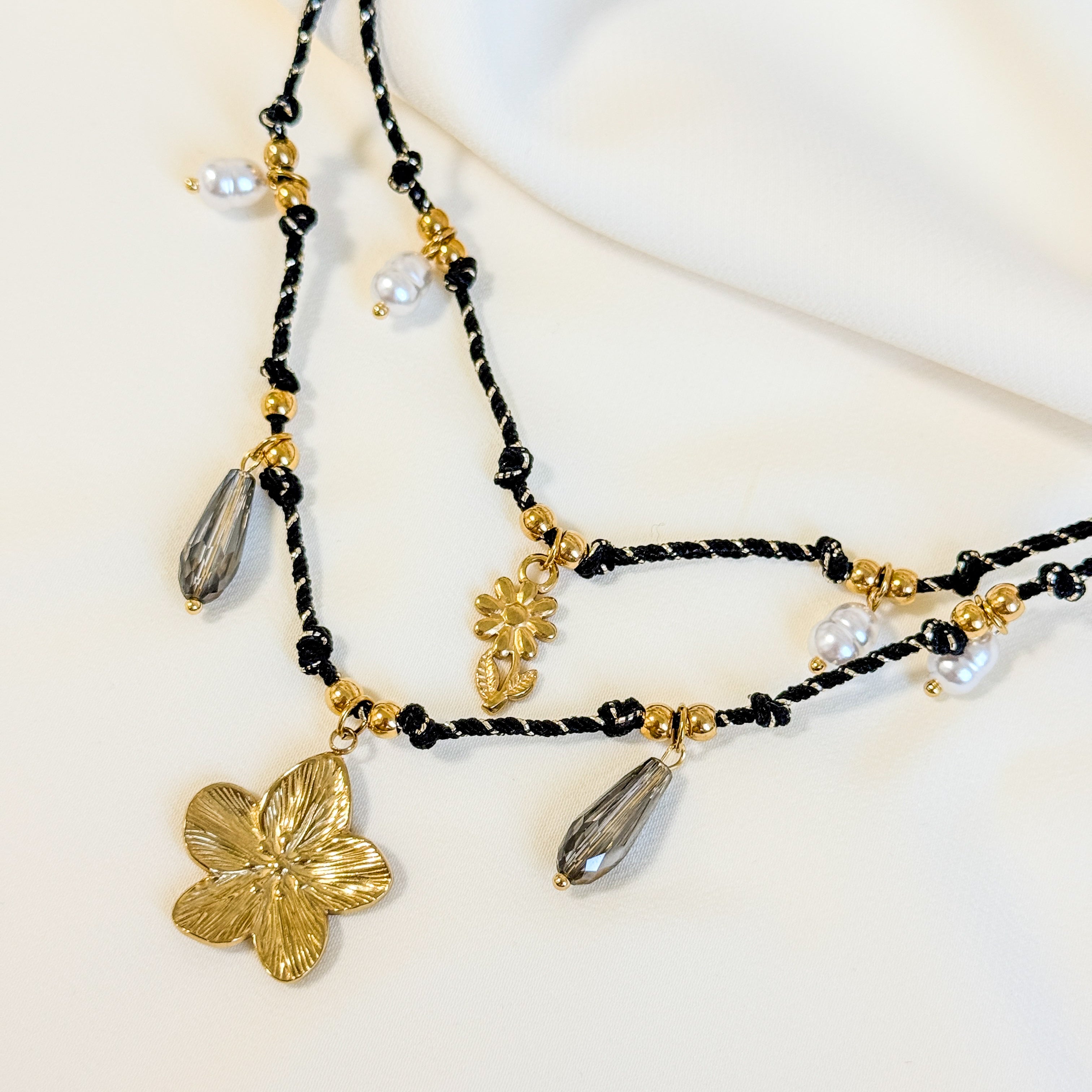 Golden Blossom Layer Kette