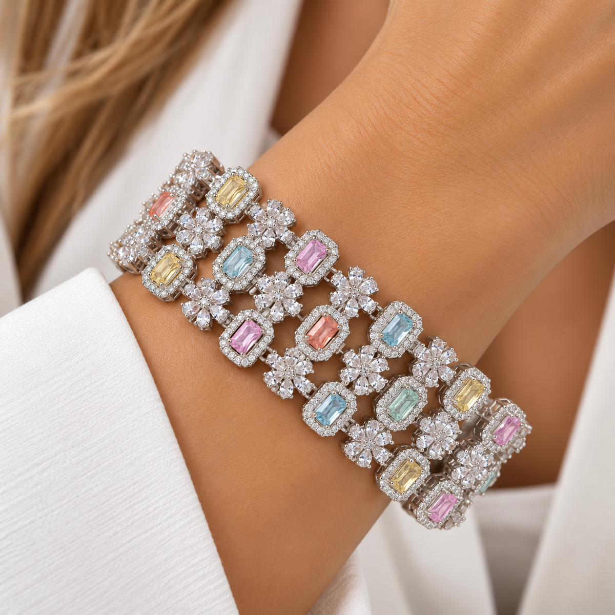 Imperial Bloom Armband