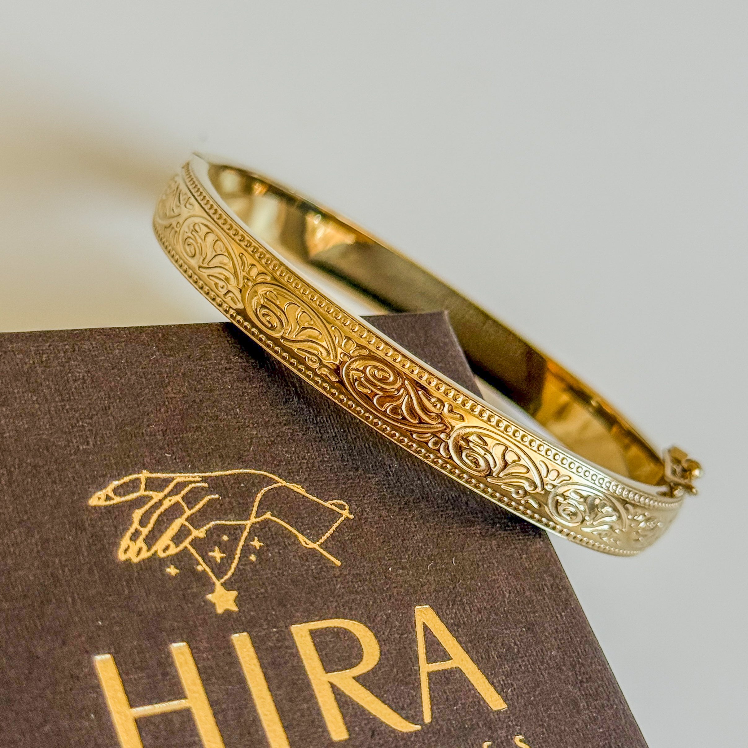 Ornate Heritage Armreif