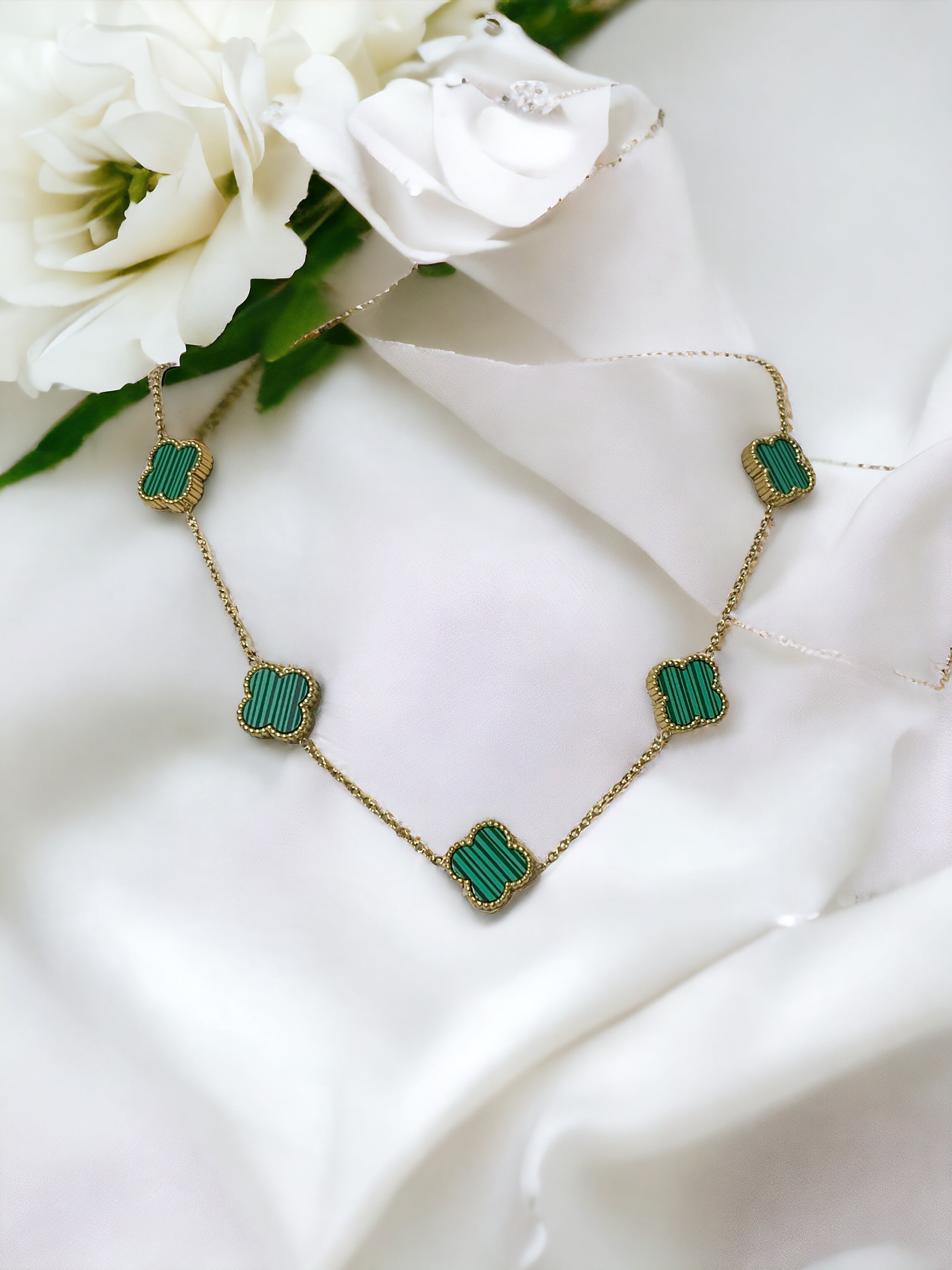 Dreamy Petal Kette & Armband