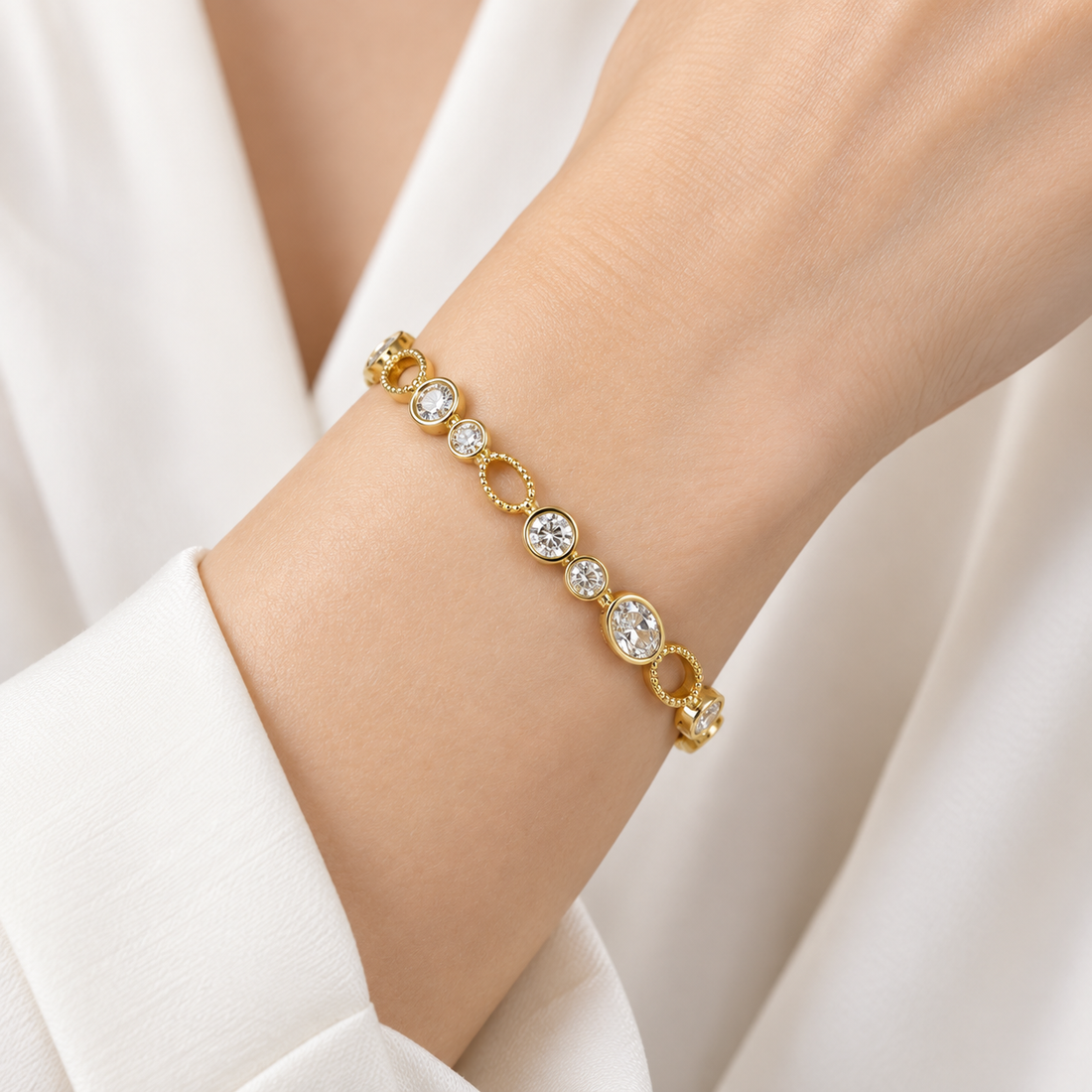 Selene Shine Armband