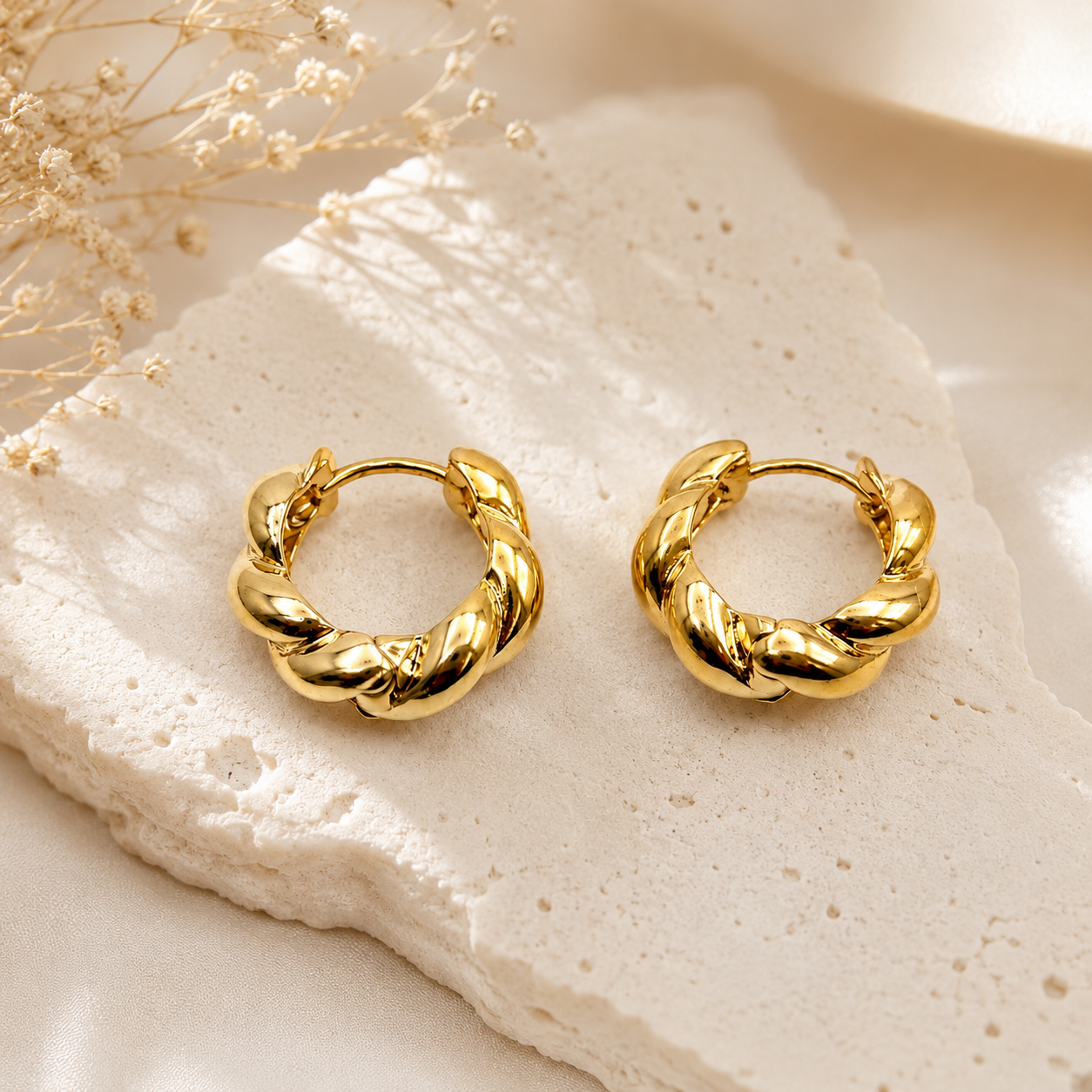 Mini Twist Hoops
