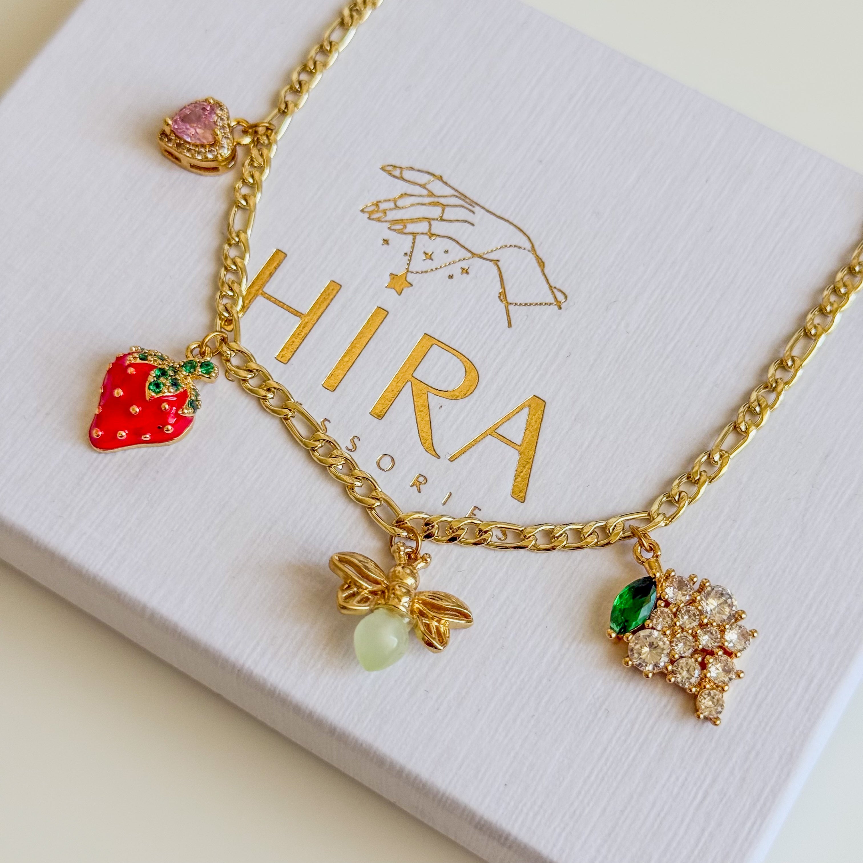 Berry Garden Charm Armband