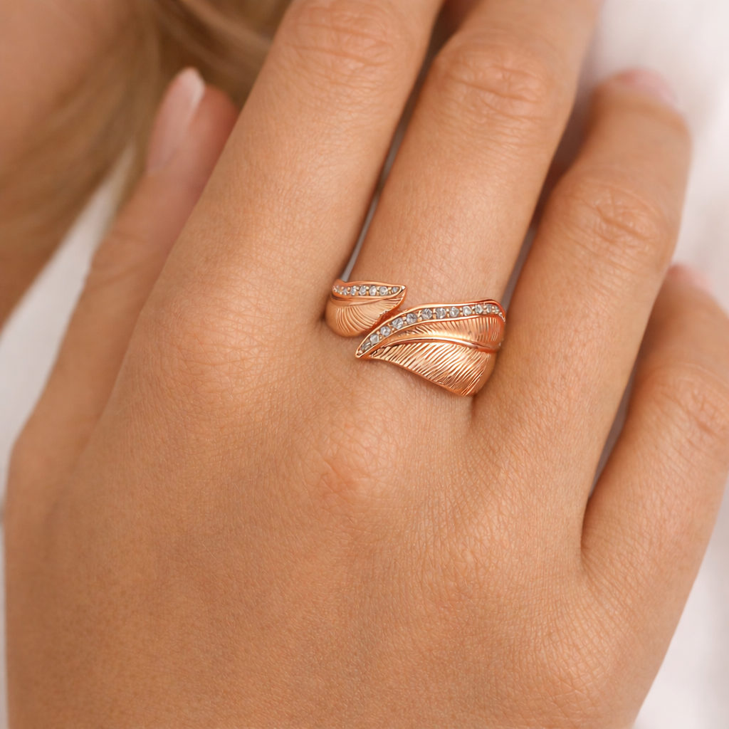 Rosé Leaf Grace Ring
