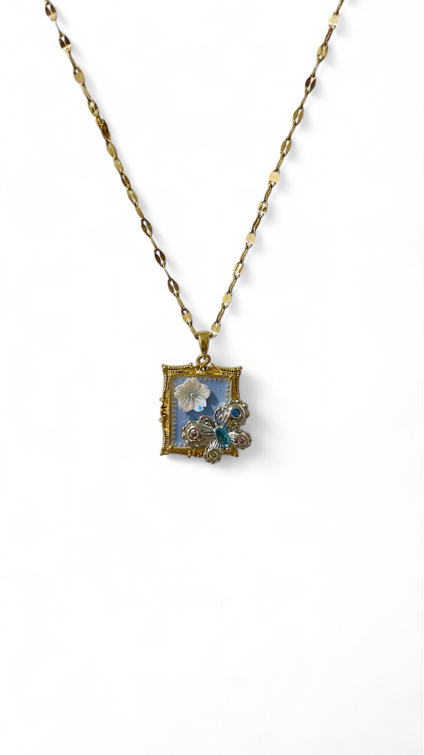Vintage Blossom Frame Necklace