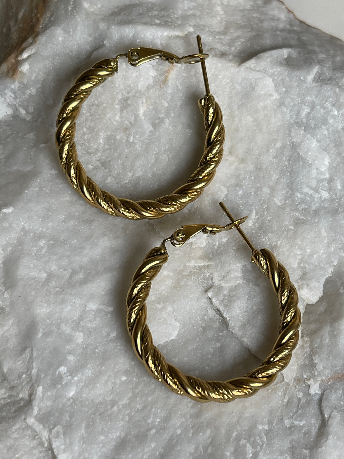 Twist earrings