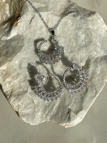 Sisy Kette & Ohrringe Set Mit Zirkoniasteinen