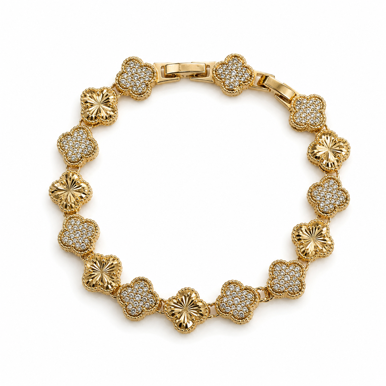 Clover Glow Armband