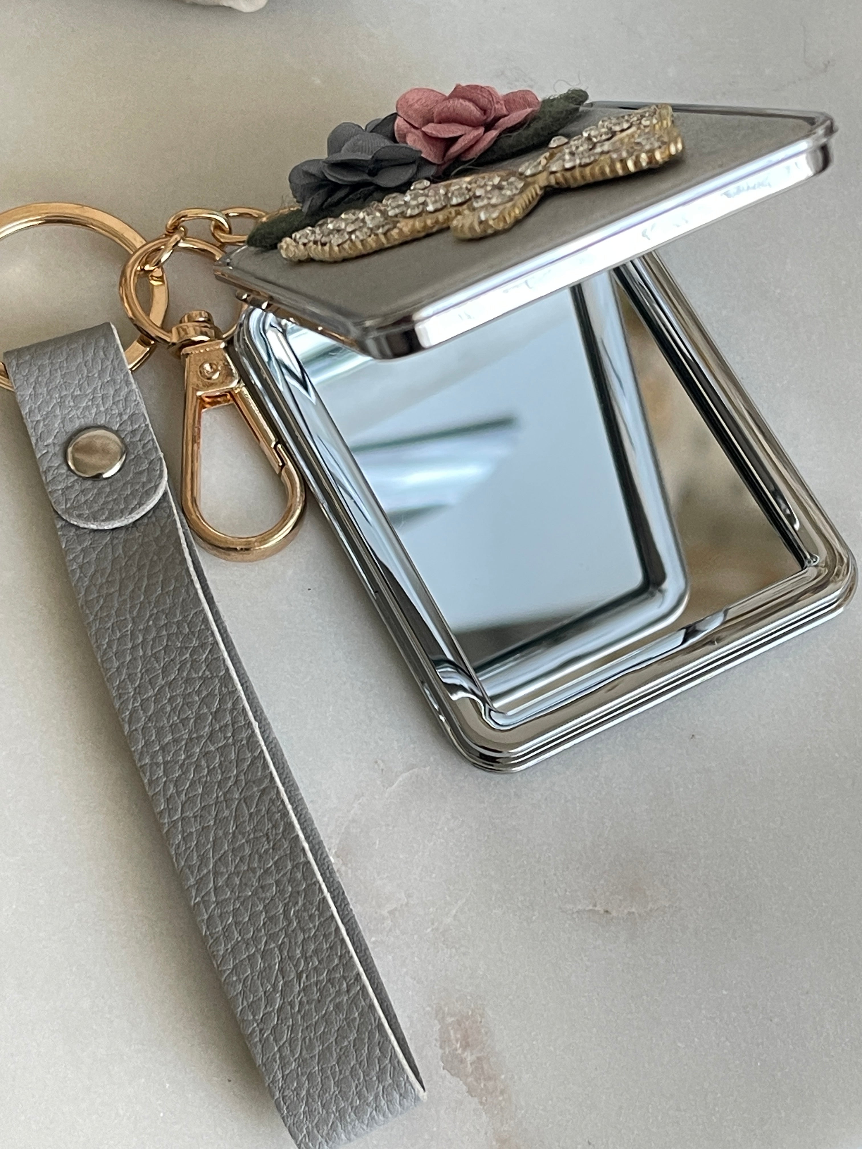 Butterfly keychain with mirror with crystal stones