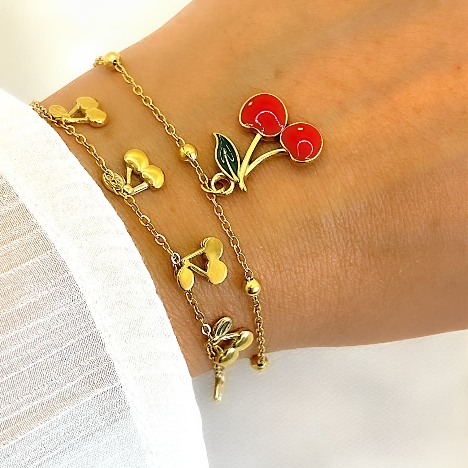 Cherry Charm Armband