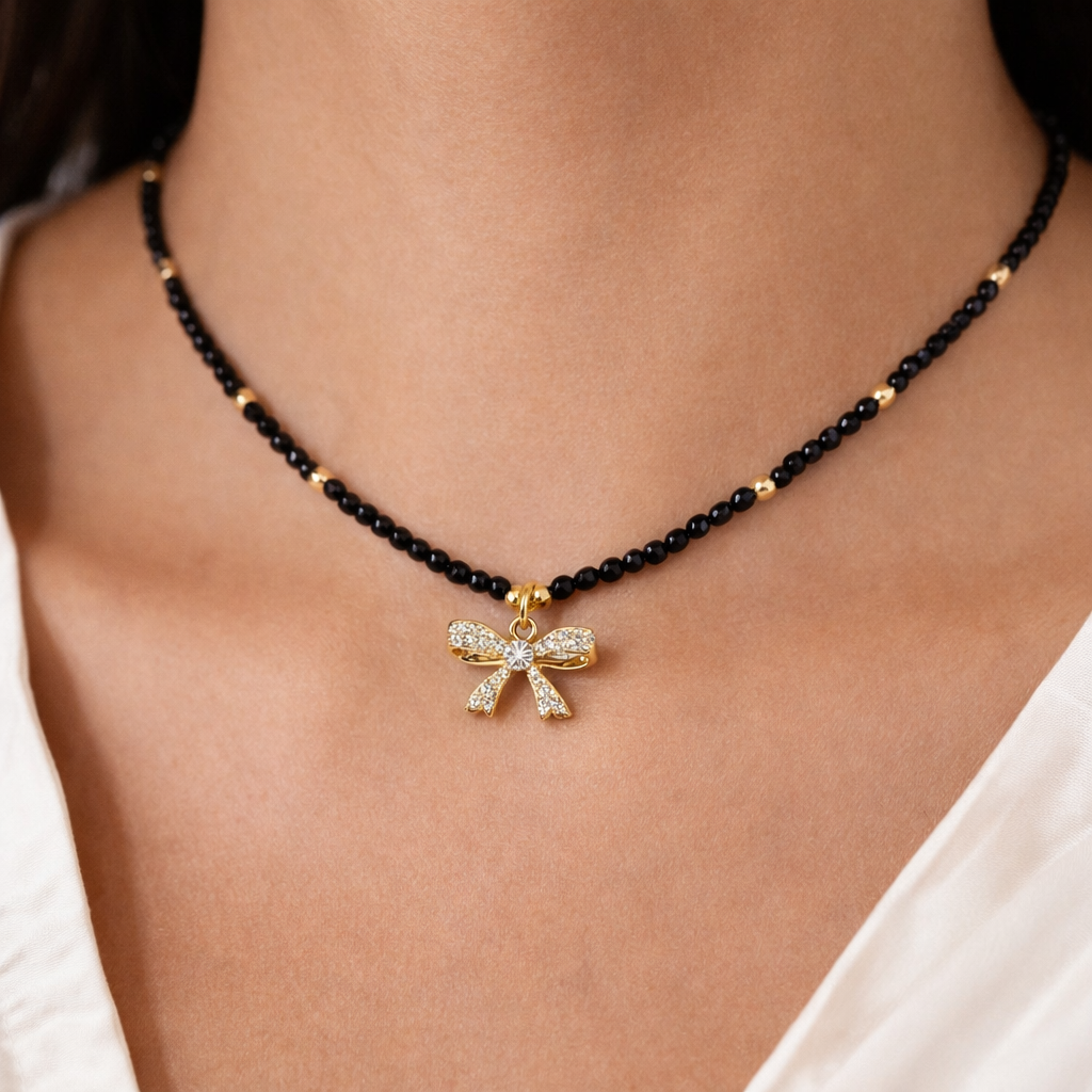 Noir Bow Kette