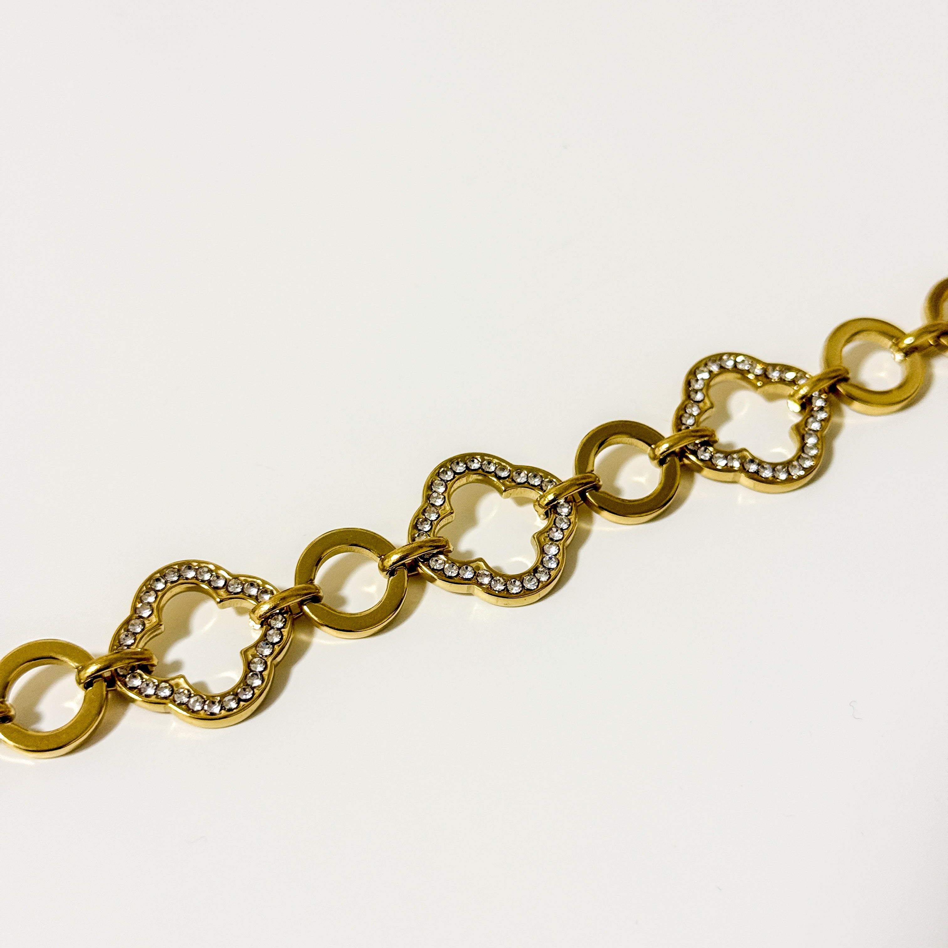 Golden Clover Shine Armband