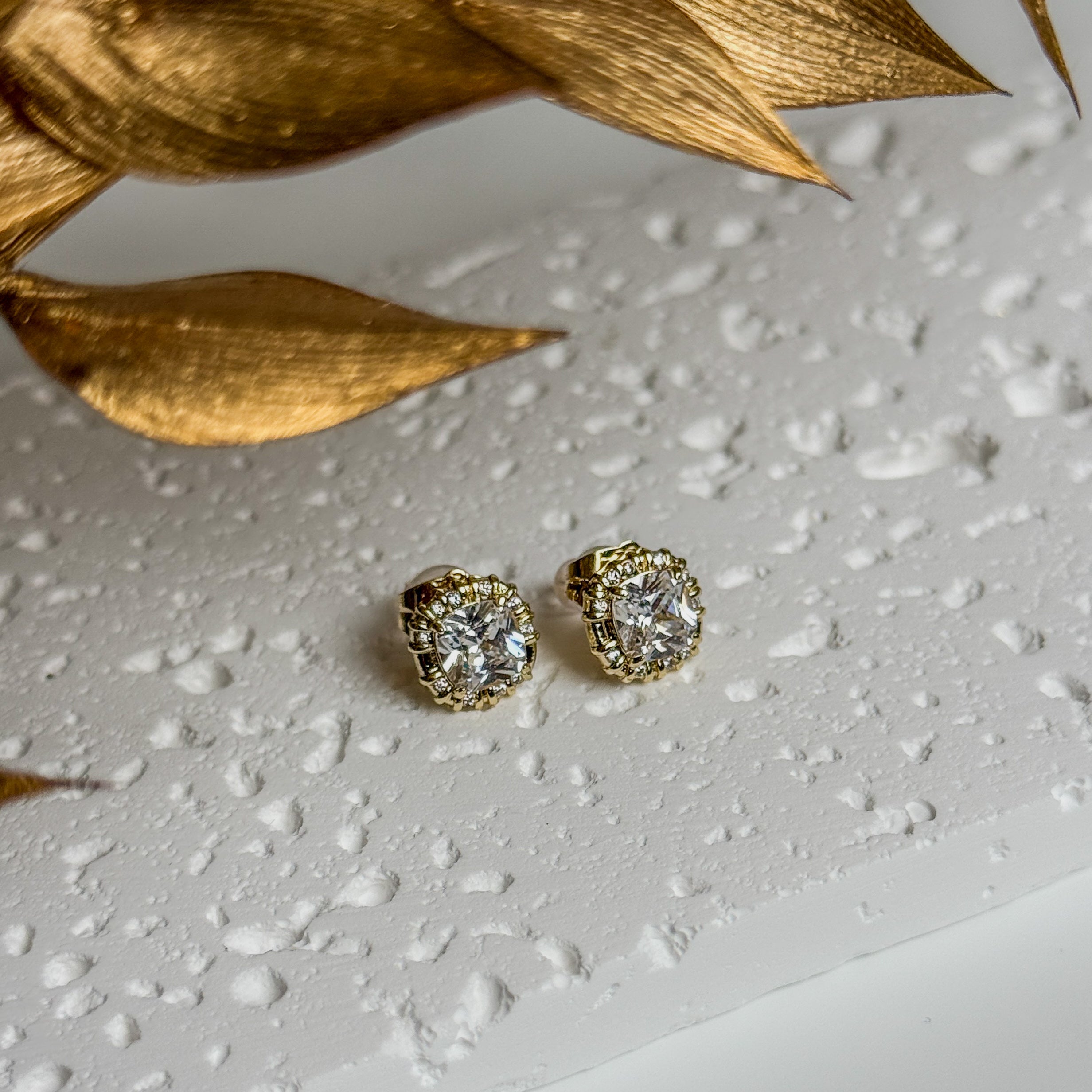 Soft Sparkle Studs