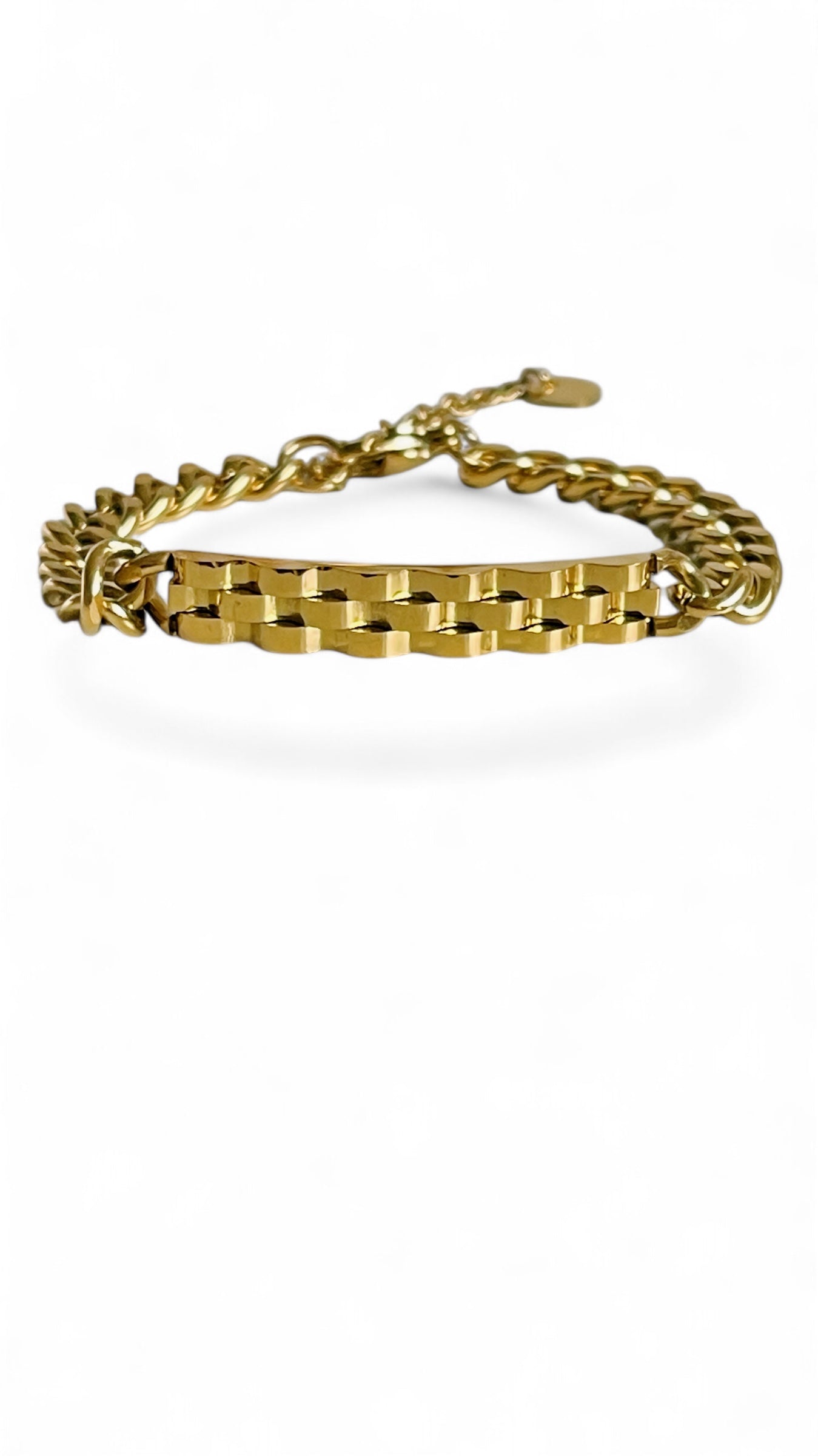 Golden Chain Statement Armband