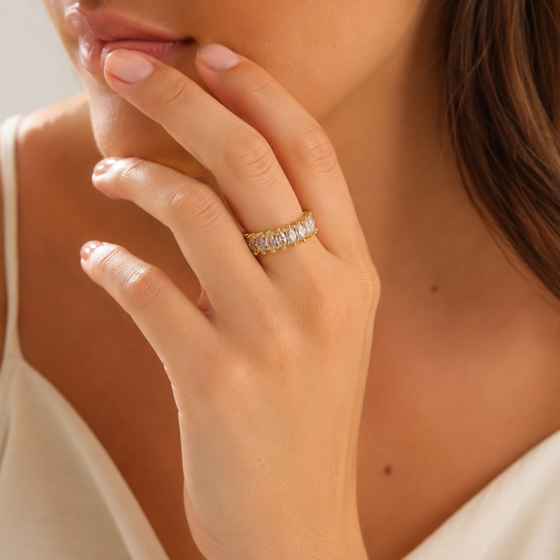 Liora Glow Ring