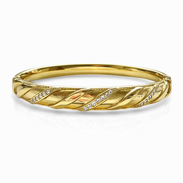 Golden Elegance Armreif