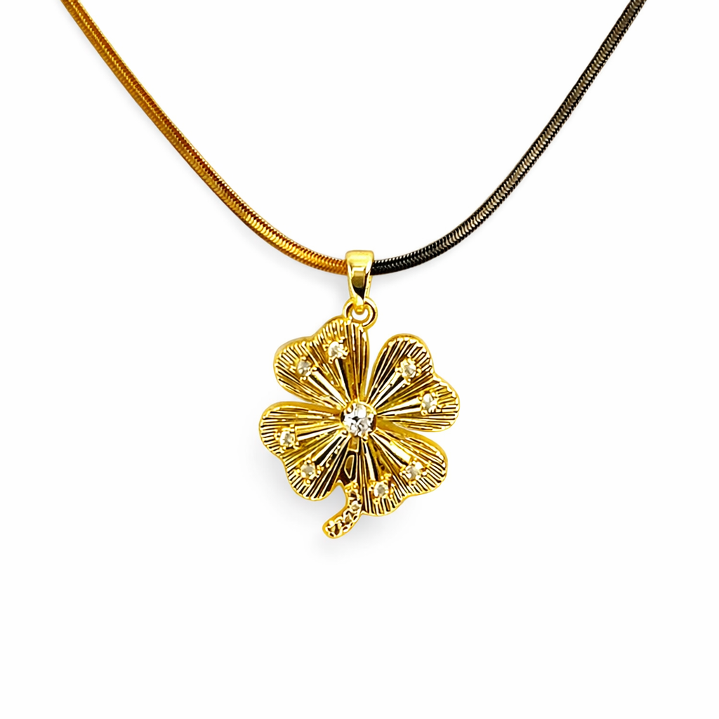 Golden Lucky Blossom Kette