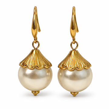 Retro Radiance Pearl Earrings