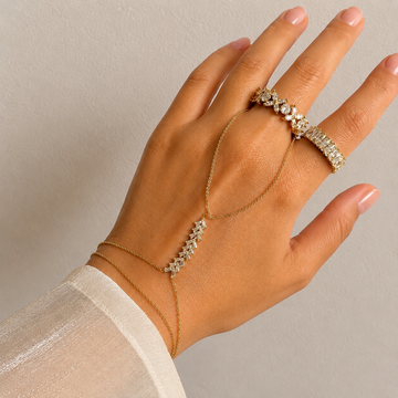 Celestia Grace Handkette