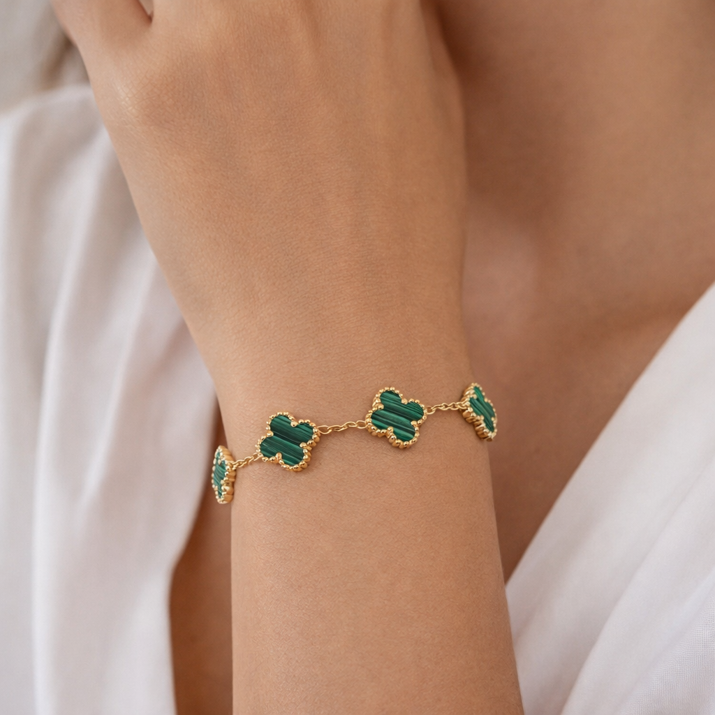 Green Clover Elegance Armband
