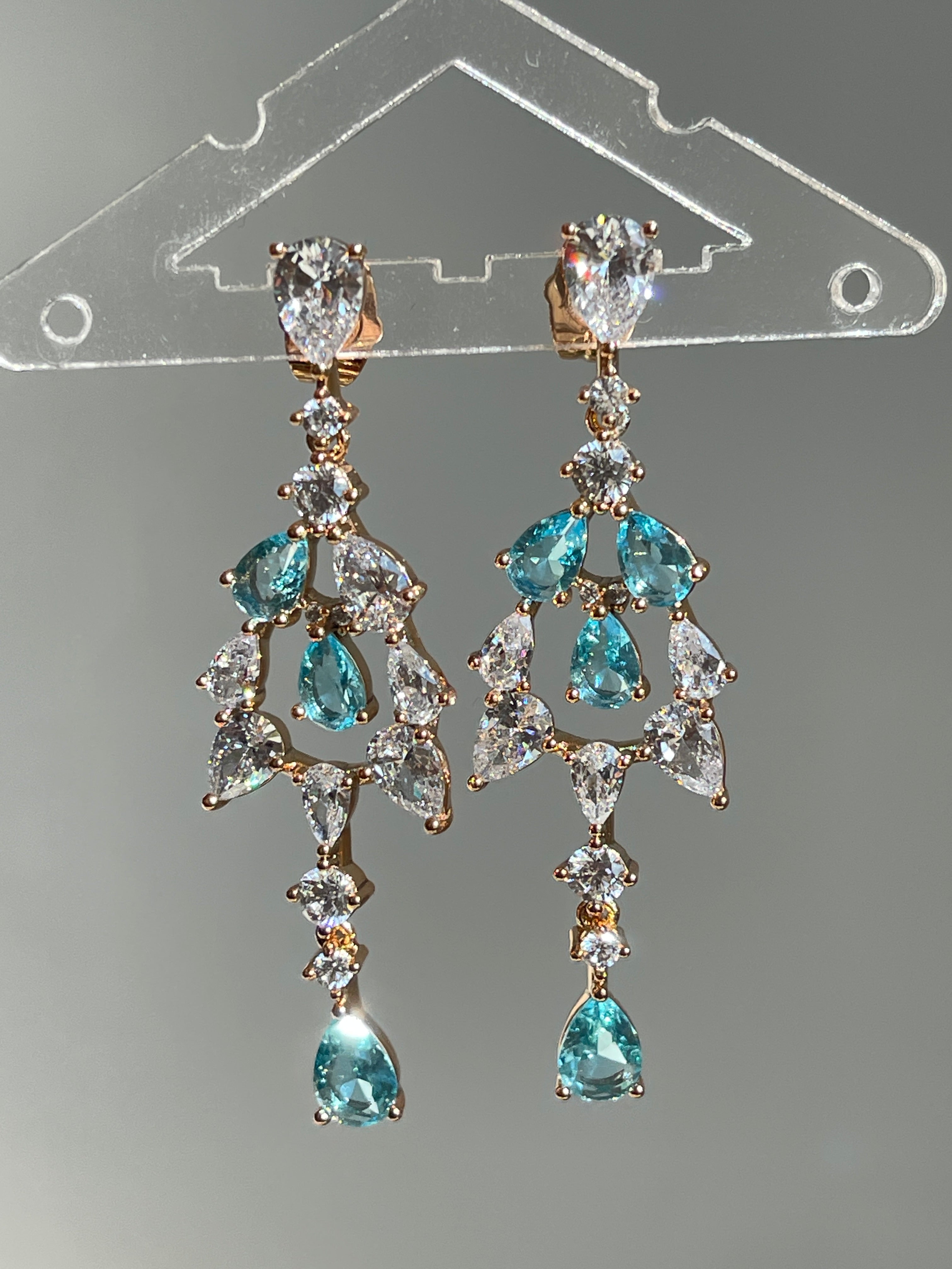 Sindyrella Ohrringe mit Zirkoniasteinen