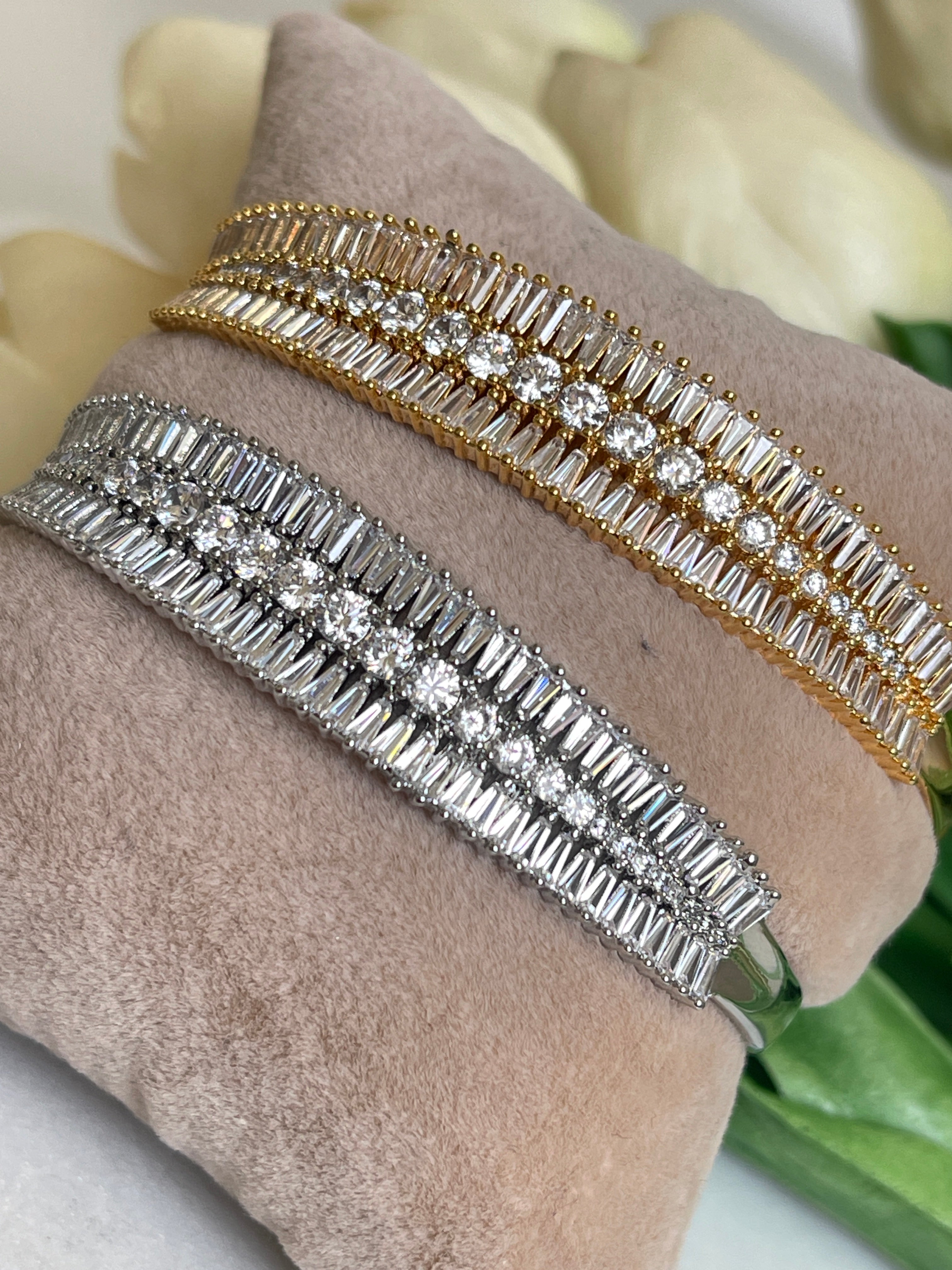 Sisi Armreif mit Zirkoniasteinen