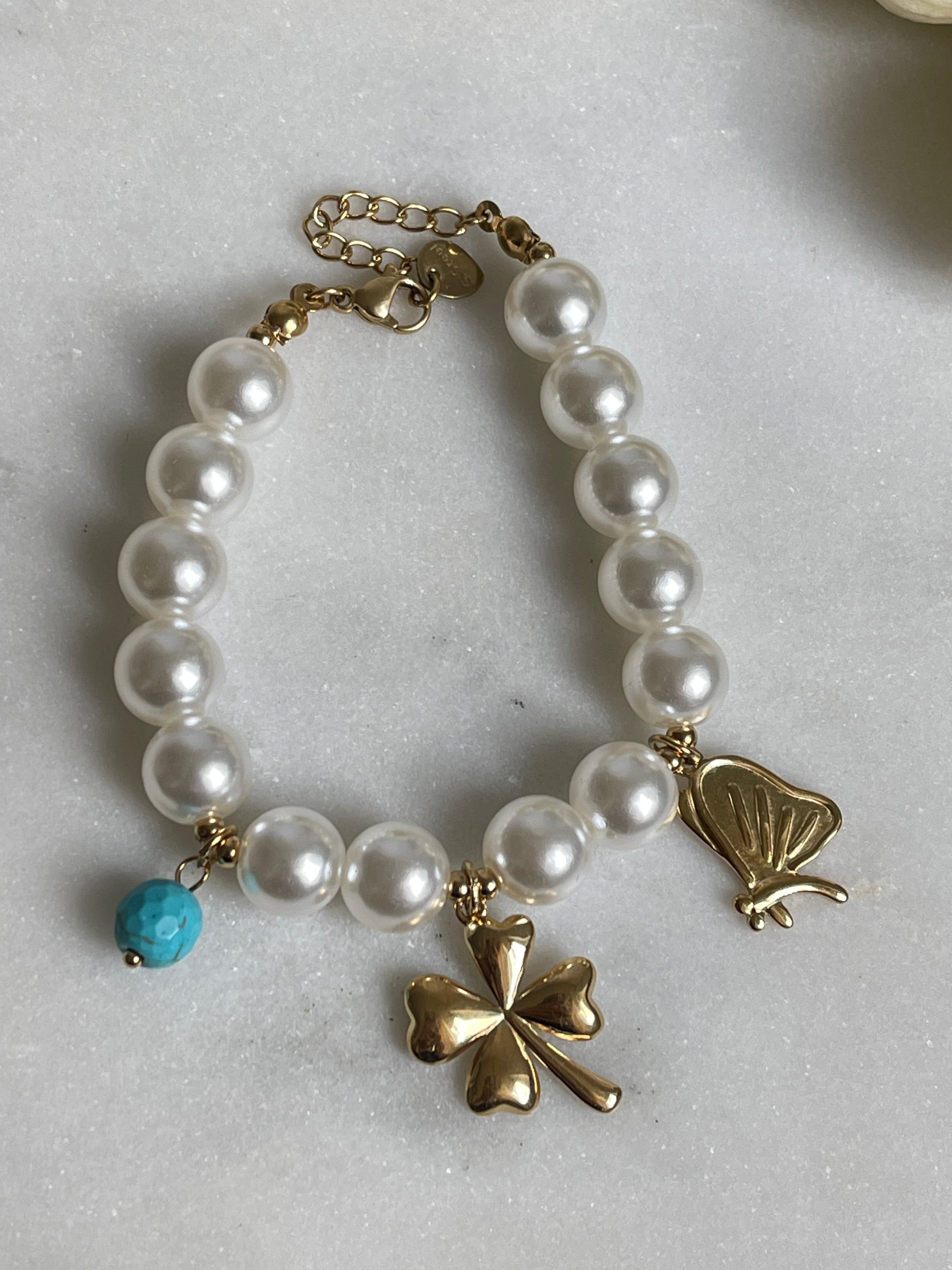 Big Pearl Clover Armband
