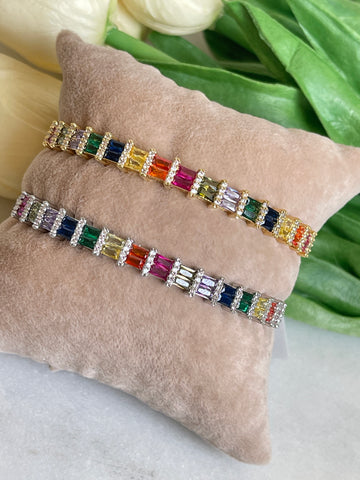 Colorfull bangle with zirconia stones