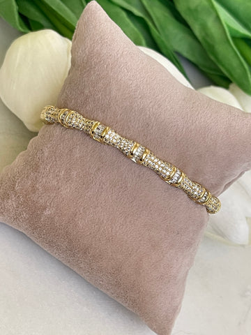 Lilia bangle with zirconia stones