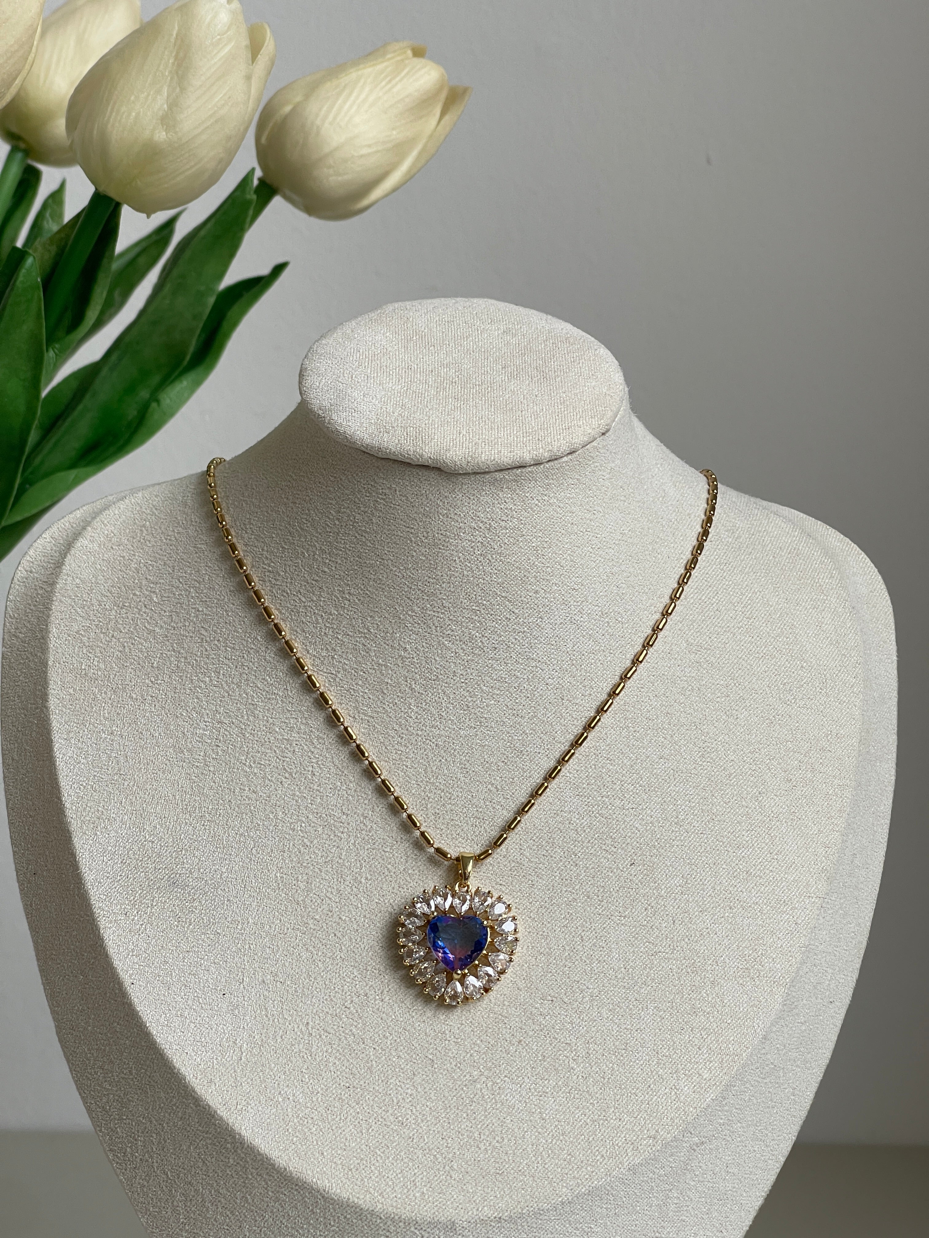 Violet heart necklace