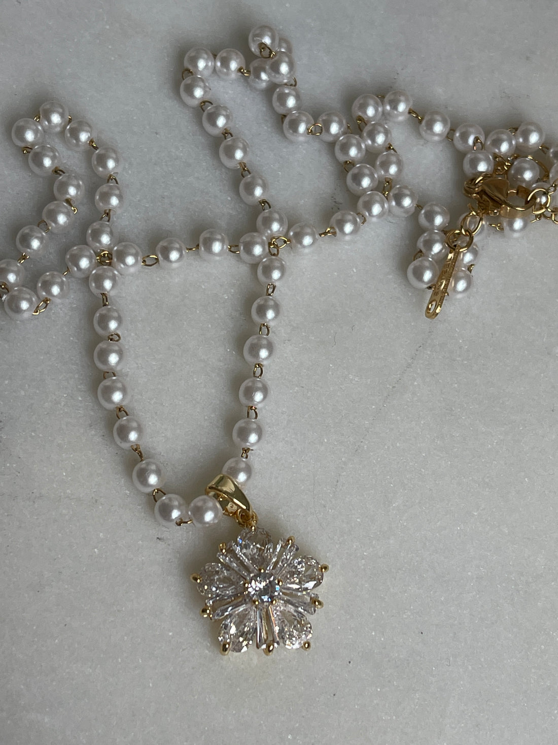 Snowflake Pearl Kette