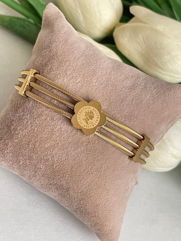 Elizabeth II bangle