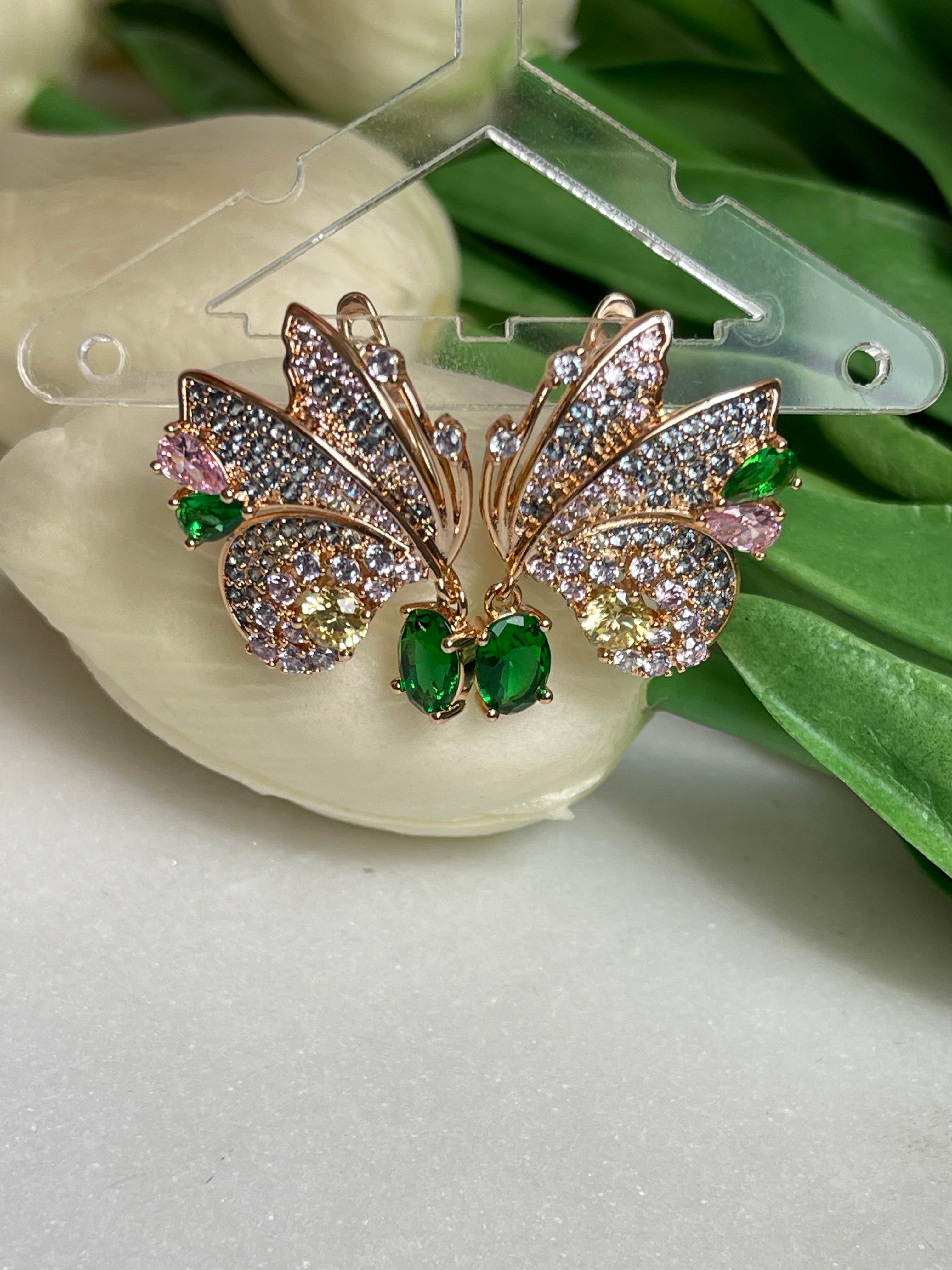 Butterfly Ohrringe mit Zirkoniasteinen