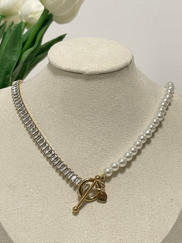 Baguette &amp; Pearl Necklace